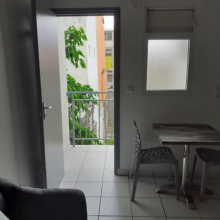 Sejour D'Affaires Ou De Loisirs A Pointe A Pitre Apartment Bagian luar foto